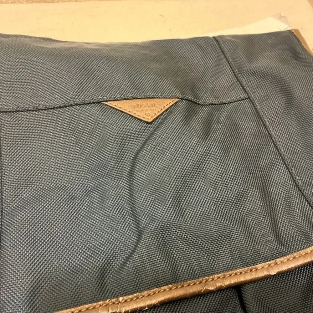 Fossil Messenger Bag navy & brown laptop